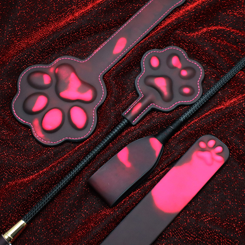Skórzana łopatka do klapsów zm – Cat Toys recenzja i cena
